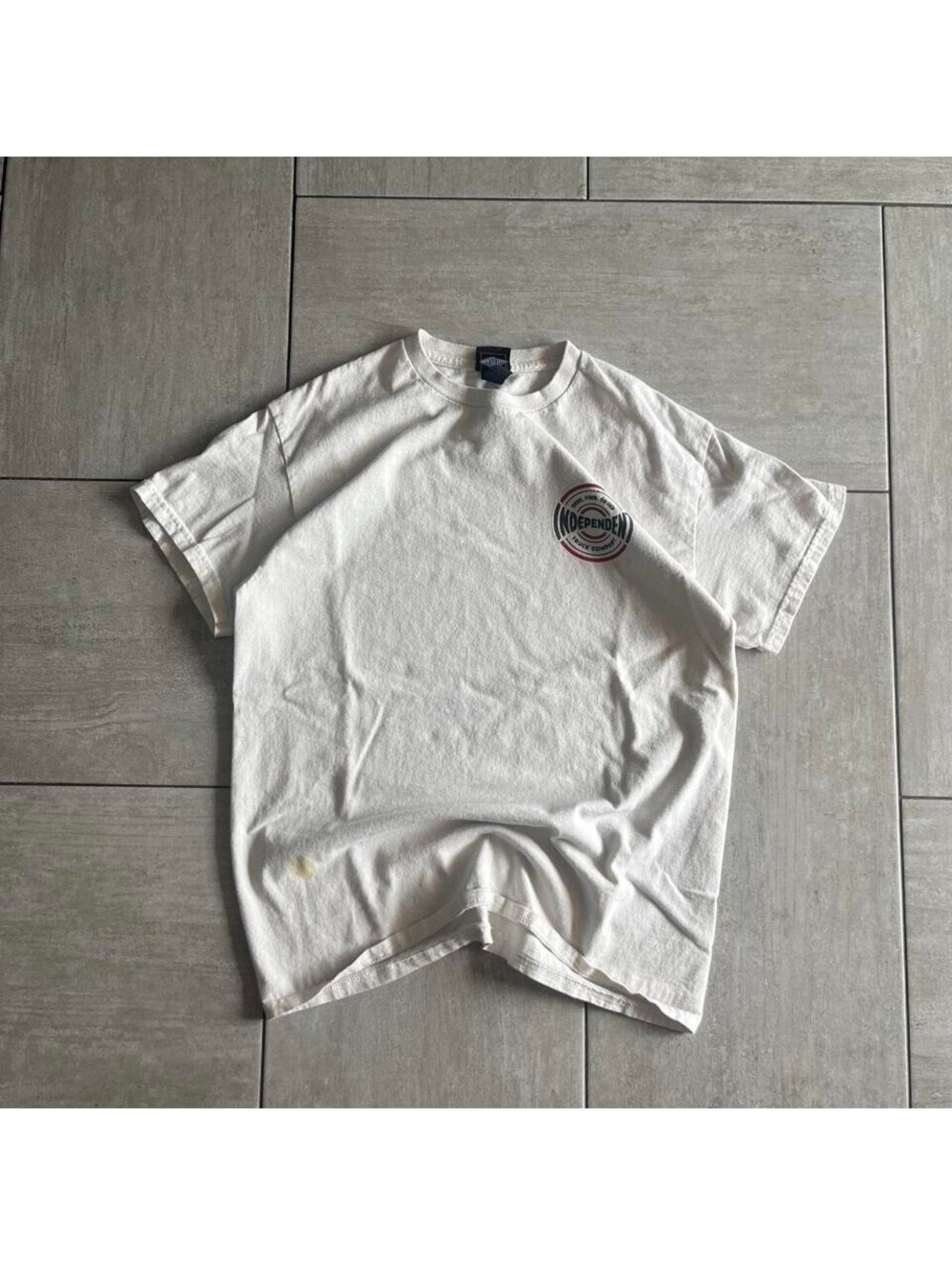 Independent Truck Company Seek Find Grind White Skate Tee